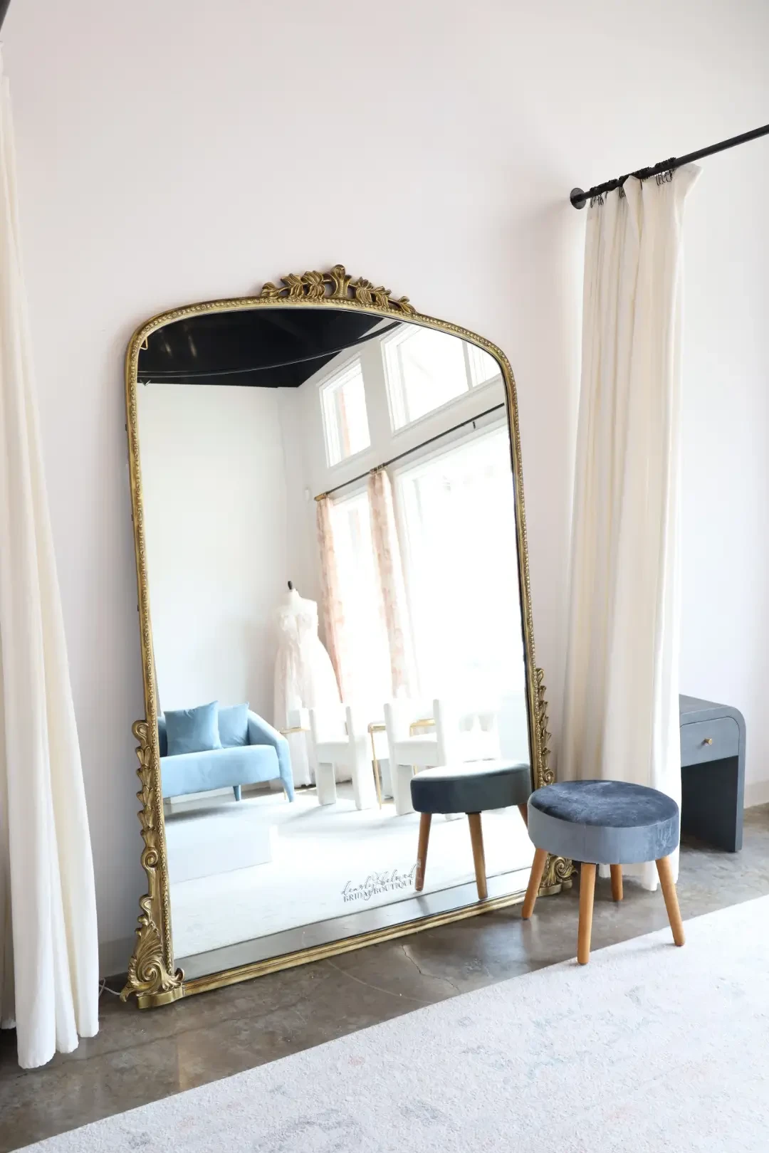 Shop Small for the Big Day Image