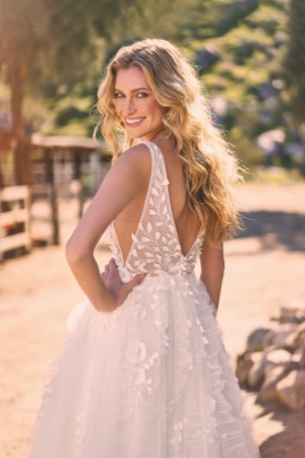 Lillian West #66319 #1 Ivory/Ivory/Latte Only thumbnail