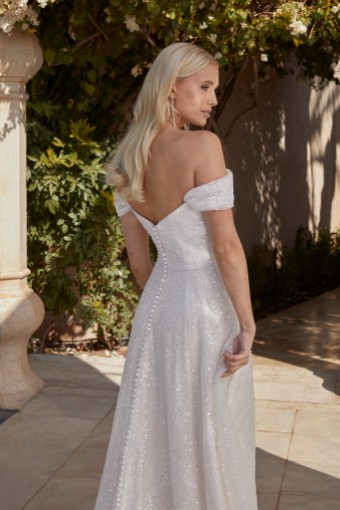 Sincerity by Justin Alexander #44428 with Slit #2 Sand/Ivory/Latte thumbnail