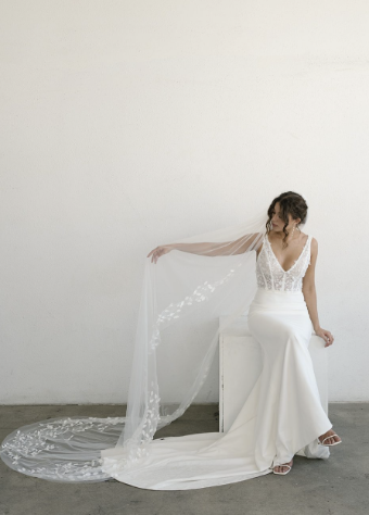 Tara Lauren #Odette #0 default Ivory Only thumbnail