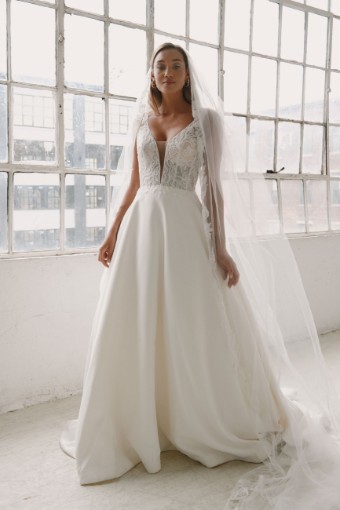 Sincerity by Justin Alexander #44276 #0 default Ivory/Nude Only thumbnail
