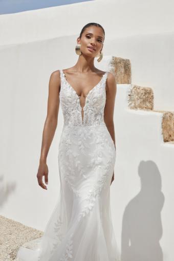 Justin Alexander Adore #11354 - Lahela #2 Ivory/Ivory/Latte thumbnail