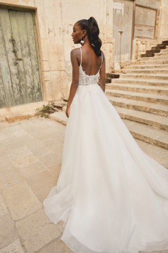 Sincerity by Justin Alexander #44497 - Unlined #1 default Ivory/Ivory/Latte Only thumbnail