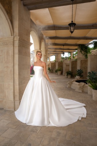 Kitty Chen #H2523 - Eugenia #0 default Diamond White Only thumbnail