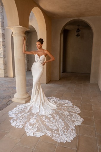Kitty Chen #H2543 - Cece #4 White thumbnail
