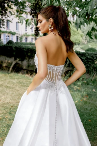 Sincerity by Justin Alexander #44527 - Unlined #4 Ivory/Silver Only thumbnail
