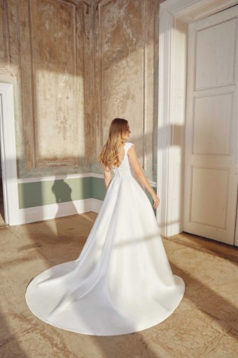 Sincerity by Justin Alexander #44547 #1 Ivory Only thumbnail