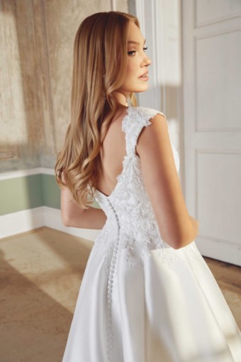 Sincerity by Justin Alexander #44547 #5 Ivory Only thumbnail