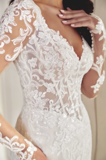 Sincerity by Justin Alexander #44542 - Unlined #4 default Ivory/Ivory/Latte thumbnail