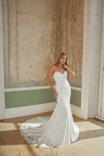 Sincerity by Justin Alexander #44537 #0 default Ivory Only thumbnail