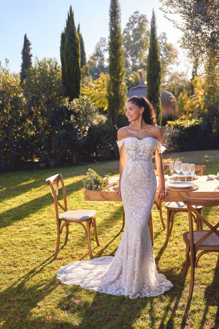 Lillian West #66429 - Unlined Default Image