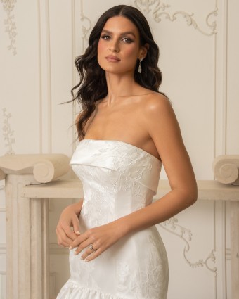 Ivoire by Kitty Chen #Thylane - V2618 #2 Ivory Only thumbnail