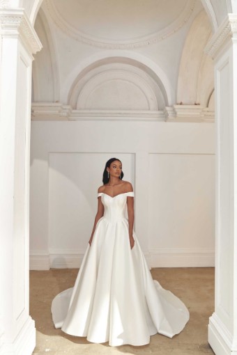 Sincerity by Justin Alexander #44558 #0 default Ivory Only thumbnail