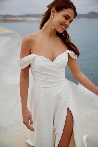 Justin Alexander Adore #11287 w/ Slit - Rey #3 Ivory Only thumbnail